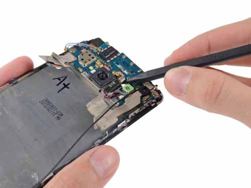 iFixit称HTC One坚固耐用 很难拆解