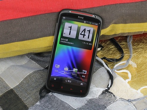 HTC魔音手机HTC Sensation XE报价1380元