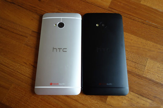 HTC One黑白机型