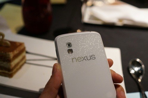 Nexus 4白色版曝光 搭载Android 4.3