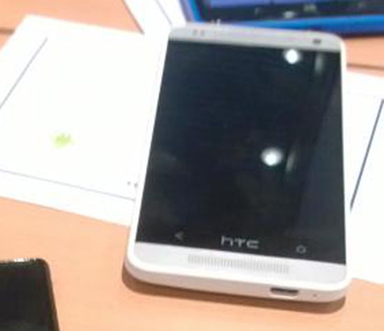 HTC One mini版HTC M4真机曝光