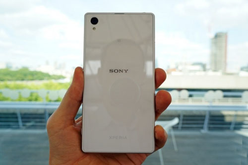 索尼防水智能手机Xperia Z1发布 骁龙800+2070万像素镜头