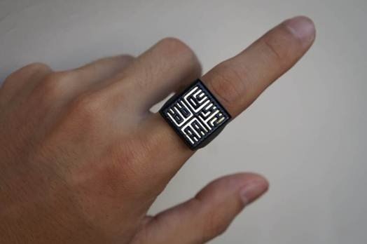 3D打印技术打造出可以刷卡的智能戒指Sesame