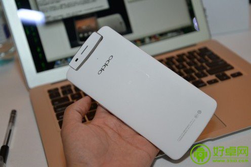 OPPO N1正式发布 旋转镜头和触控板成亮点