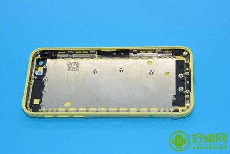 iPhone 5C多款色彩机型曝光 内部结构解析