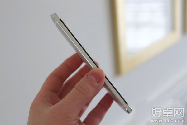 HTC M8即将发布 测试版谍照首先曝光