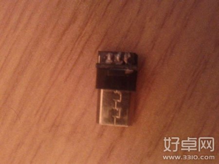 为什么数据线连接电脑只能充电却无法识别？