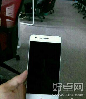 中兴新旗舰nubia Z9采用无边框设计 或年底前发布