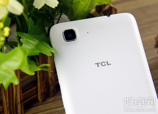 TCL P500M上手体验 4G双卡双待64位处理器