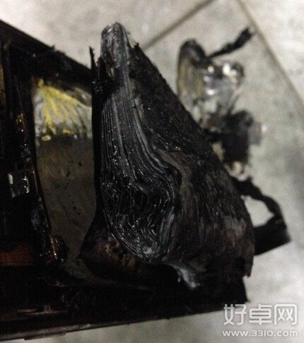 小米手机又出现爆炸 小米4手机为发烧而献身