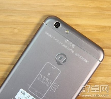 大可乐3开箱体验分享 外形酷似iPhone 6