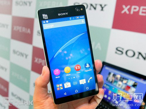 索尼三款新机亮相香港 xperia M4 Aqua现身