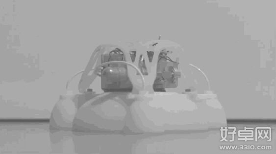 3D打印打印出可使用喷气推进器的章鱼机器人