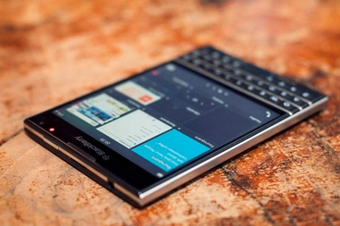 黑莓安卓系统手机Venice配置大曝光 配备全金属机身曲面屏
