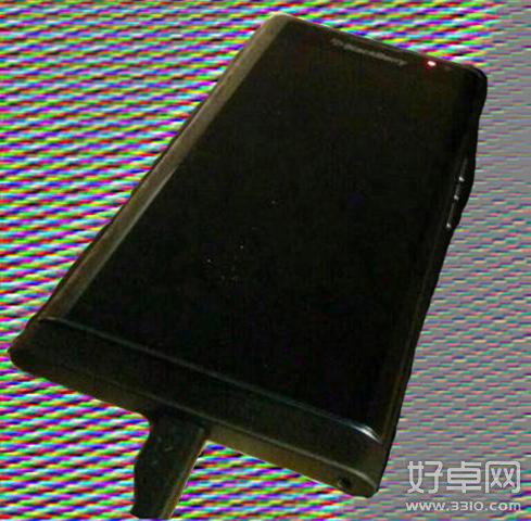黑莓安卓系统手机Venice配置大曝光 配备全金属机身曲面屏