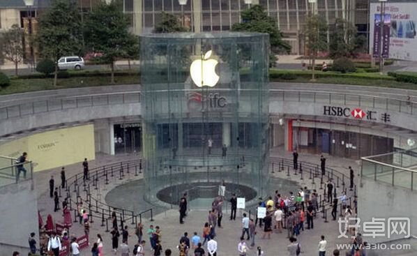 苹果6s 25日正式开卖 各地抢购情况直播
